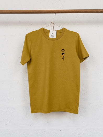 De eenzame fietser ochre T-shirt